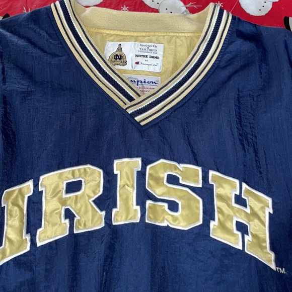 Vintage Notre Dame windbreaker crewneck - Picture 2 of 10